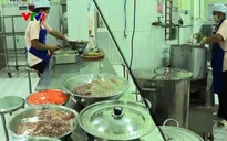 Cần Thơ kiểm tra đột xuất các bếp ăn trong trường học