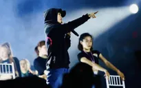Sao Việt ngày 4/11: Mỹ Tâm ráp sân khấu sẵn sàng liveshow, Hoa hậu Thùy Tiên lên tiếng việc bị kiện