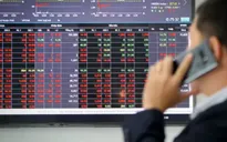 VN-Index mất gần 28 điểm