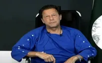 Cựu Thủ tướng Pakistan Imran Khan cho biết ông đã bị hai tay súng bắn bốn phát