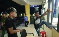 Hai học sinh cũ quay lại trường ăn trộm 16 máy tính