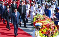 Thủ tướng Phạm Minh Chính đặt vòng hoa tại Đài Hữu nghị Việt Nam – Campuchia