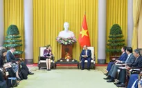 Chủ tịch nước Nguyễn Xuân Phúc tiếp Thống đốc bang South Australia