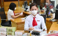 Hai ngân hàng đầu tiên giảm lãi suất cho vay