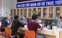 TP Hồ Chí Minh: Nhiều người dân nộp hồ sơ nhận bảo hiểm xã hội 1 lần