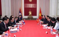 Thủ tướng Phạm Minh Chính gặp Thủ tướng Lào Phankham Viphavanh