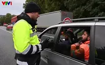 Czech gia hạn kiểm soát biên giới với Slovakia