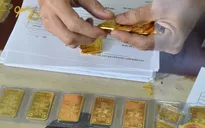 Giá vàng trong nước tăng mạnh theo thế giới