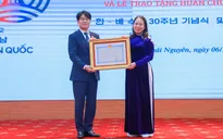 Lễ kỷ niệm 30 năm thiết lập quan hệ ngoại giao Việt Nam - Hàn Quốc và trao tặng Huân chương Hữu nghị