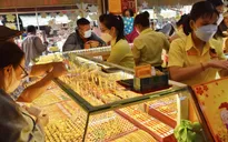 Giá vàng diễn biến trái chiều