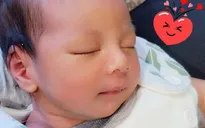 Sao Việt ngày 8/12: Mạnh Trường khoe con trai giống bố, Huyền Lizzie xinh đẹp với áo dài cưới