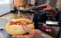 Đồ ăn nhanh đang trở nên đắt đỏ hơn