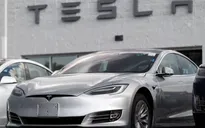 Tesla triệu hồi ô tô lần thứ tư trong hai tuần