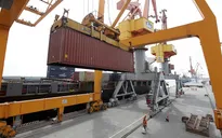 Kim ngạch xuất nhập khẩu tăng 83% dịp Tết