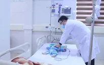 Cảnh báo ngộ độc thuốc nhỏ mũi Naphazolin ở trẻ nhỏ