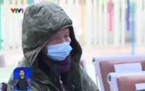 4 mẹo nhỏ giúp người già, trẻ nhỏ 'chống chọi' với thời tiết mưa lạnh