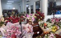 Đa dạng khung giá hoa ngày Lễ Tình nhân