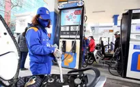 Giá xăng dầu tăng cao đe dọa tăng trưởng kinh tế