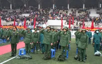 Tân binh Thủ đô hăng hái lên đường nhập ngũ