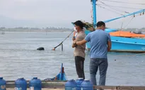Kẻ nhẫn tâm ném con gái 5 tuổi xuống sông đã khai gì?