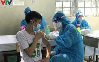 TP Hồ Chí Minh dự kiến tiêm vaccine COVID-19 cho học sinh lớp 6 từ ngày 16/4
