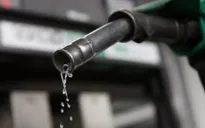 Bộ Công Thương yêu cầu tăng số lượng nhập khẩu xăng dầu