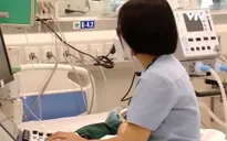 Một số trẻ khỏi COVID-19 bất ngờ có triệu chứng nặng sau 1-2 tuần