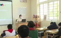 Giáo viên ở Hà Nội xoay sở dạy học khi dịch bệnh gia tăng