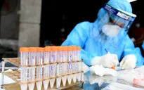 F0 tăng cao, y tế cơ sở Hà Nội quá tải