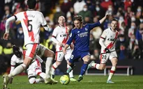 Real Madrid thắng tối thiểu trên sân Rayo Vallecano
