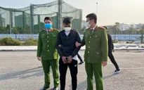 Bắt tên cướp xe ôm, phát hiện thêm "bạn cùng phòng" đang trốn truy nã