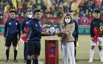 Chuyển động V.League | Các đội bóng lo lắng vì COVID-19, sân Lạch Tray được thay ghế
