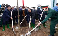 Chủ tịch nước Nguyễn Xuân Phúc phát động Tết Trồng cây tại Phú Thọ