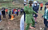 Nam sinh lớp 10 nói gì khi "bắt" bé gái người Mông đang đi chơi Tết về làm vợ?