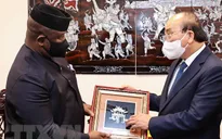 Tổng thống Sierra Leone thăm Việt Nam