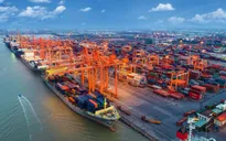 Kỳ vọng từ cơ hội và thách thức nhìn từ hệ thống cảng biển Việt Nam