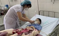 Sau 2 tuần khỏi COVID-19, bé trai 9 tuổi phải nhập viện vì tràn dịch màng phổi