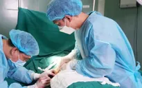 Liên tiếp cấp cứu nhiều trường hợp tiêm tan mỡ bị hoại tử