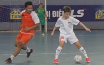 ĐT nữ futsal Việt Nam thi đấu giao hữu với CLB Warriors