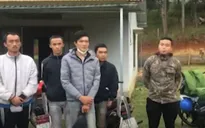Công an mật phục, bắt quả tang 5 đối tượng phá rừng
