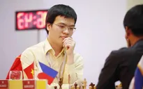 Đại kiện tướng Lê Quang Liêm giao lưu cờ vua cùng học sinh, sinh viên