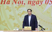Thủ tướng: Thần tốc hơn nữa trong tiêm phòng vaccine COVID-19