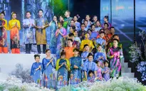 Lễ hội Áo dài 2022: Sao Việt hào hứng trình diễn bên gia đình
