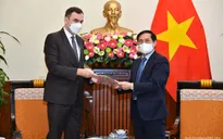 Ba Lan hỗ trợ tối đa cho các chuyến bay sơ tán công dân về Việt Nam