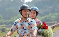 Lối về miền hoa: Loạt áo hoa "chất chơi" của chú Lâm và Linh nấm