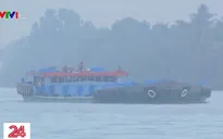 Nước nhiễm mặn, nhà máy mua nước sà lan cung cấp cho dân