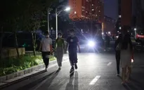 Chính quyền Thượng Hải (Trung Quốc) cho phép người dân ra khỏi nhà