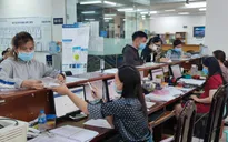 TP Hồ Chí Minh: Quá tải rút bảo hiểm xã hội một lần