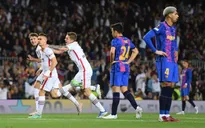 Kết quả tứ kết Europa League: Barcelona bị loại ngay trên sân nhà Nou Camp