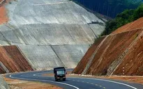 Lý giải nguyên nhân 6 dự án thành phần cao tốc Bắc - Nam chậm tiến độ